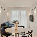 Magnolia Apartment