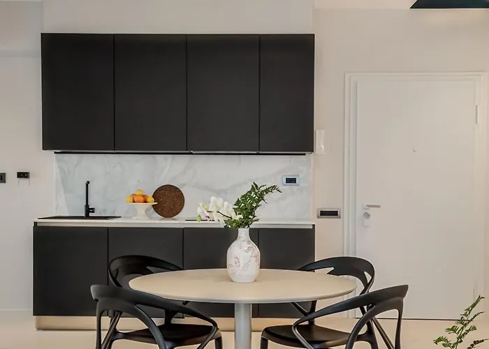 Magnolia * مارينا دي كارّارا